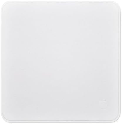 Apple Polishing Cloth by Apple