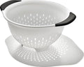 OXO Good Grips Plastic Strainer - 3 Qt Capacity by Unknown