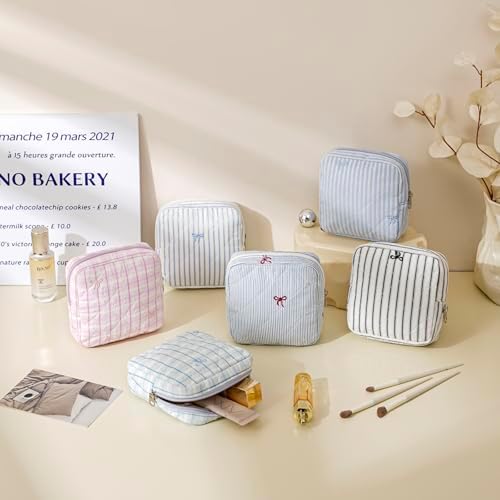 RSRSLEII Mini Quilted Striped Makeup Pouch - Image 7