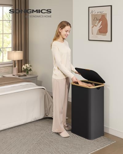 SONGMICS Laundry Hamper with Lid, 100L Laundry Basket, Bamboo Frame - Image 2