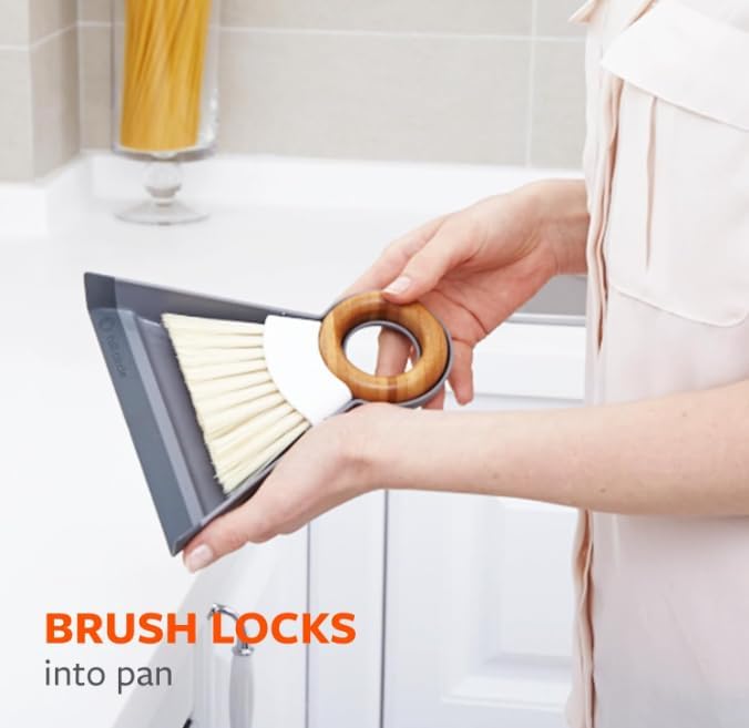 Full Circle Tiny Team, Mini Compact Brush & Dustpan Set - Image 2