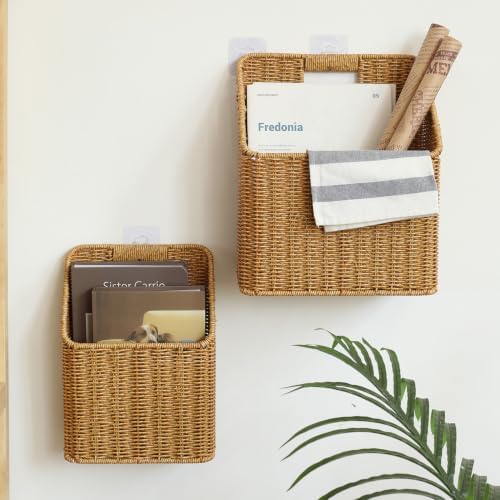 Set of 2 Waterproof Rattan Hanging Storage Baskets, Wicker Wall Baskets Decor - Image 2