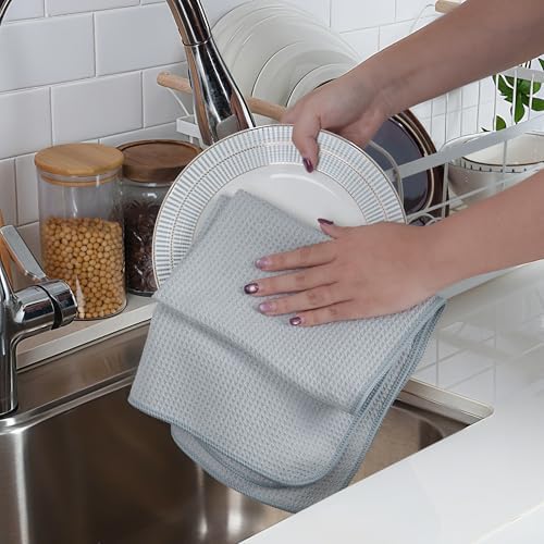 POLYTE 340 GSM Microfiber Waffle Kitchen Dish Tea Towel, 16x28 in, 12 Pack - Image 3