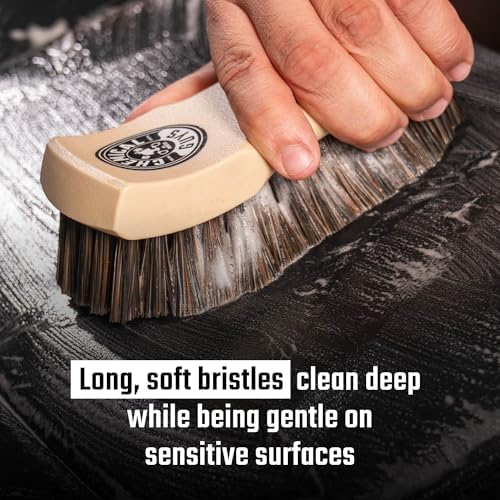 Chemical Guys, Long Bristle Horsehair Leather Cleaning Brush - Image 3