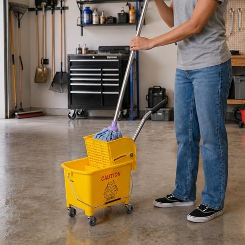 PLASTIC PRINCE Small Mop Bucket - Image 2