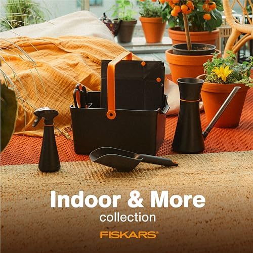 Fiskars Soil Scoop for Potting & Transplanting, 1.5 Cup Capacity - Image 6