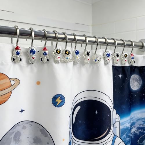 Two Fish Home Fashions Set of 12 Decorative Spaceman Resin Shower Curtain Hooks - Image 2