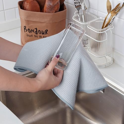 POLYTE 340 GSM Microfiber Waffle Kitchen Dish Tea Towel, 16x28 in, 12 Pack - Image 4