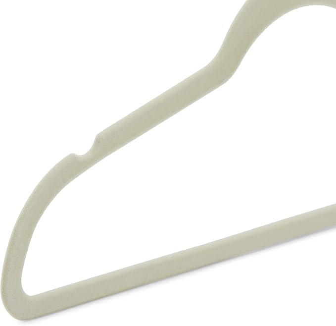 Amazon Basics Slim Velvet Non-Slip Space Saving Suit Clothes Hangers - Image 4