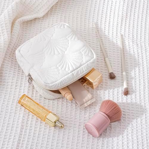 RSRSLEII Mini Quilted Makeup Pouch - Image 3