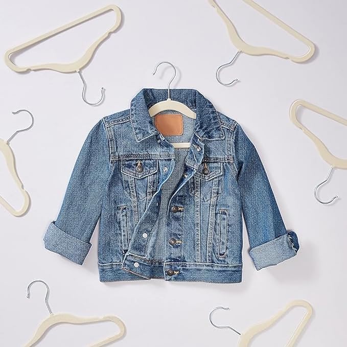 Amazon Basics Kids Space Saving Velvet Non-Slip Clothes Hangers - Image 3