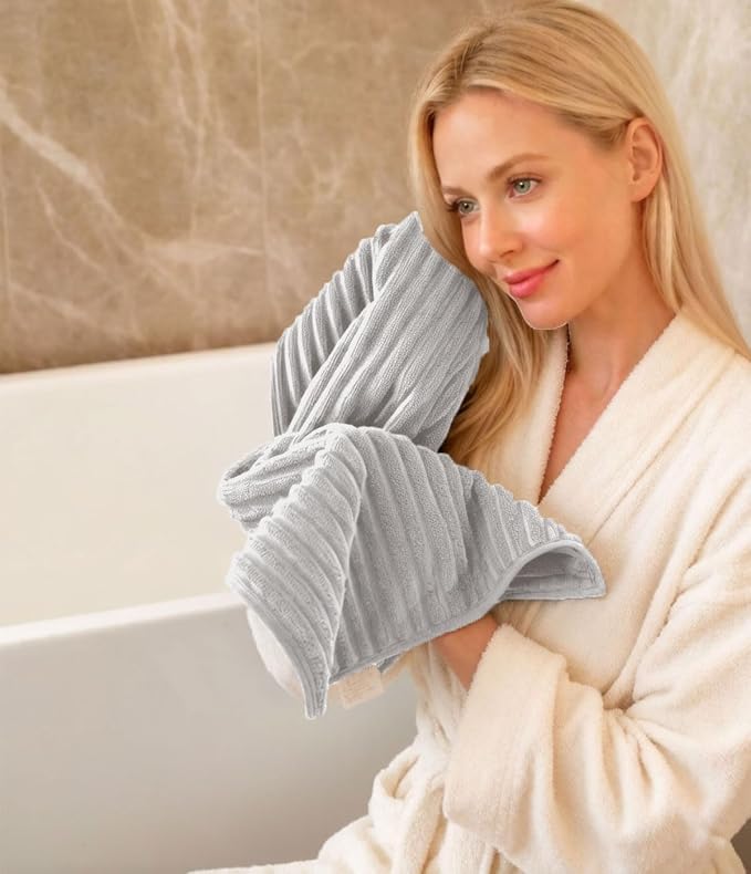 Luxury 3-Piece Quick-Dry Bath Towel Set – Ultra Soft Microfiber Towels | Hand - Image 3