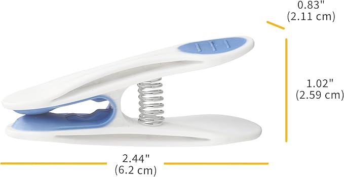Whitmor Soft Touch Clothespins - Image 4