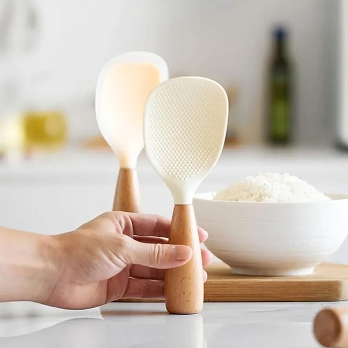 1pcs vertical heat-resistant silicone rice cooker spoon, non stick cooking spoon, anti scald kitchen tool, household electric shovel heat-resistant and anti scald rice spoon (beige)