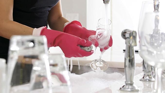 Casabella Premium Waterblock Reusable Household Cleaning Gloves - Image 3