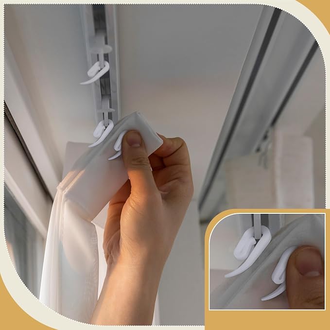 Wonderjune 300 Pcs White Plastic Curtain Hooks - Image 4