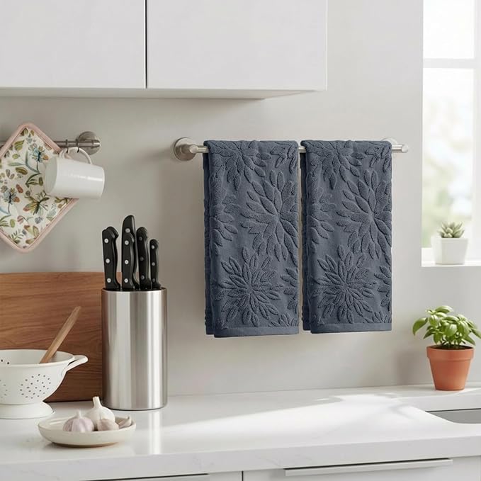 Artoid Mode 2 Pcs Grey 3D Dahlia Floral Jacquard Hand Towels - Image 3
