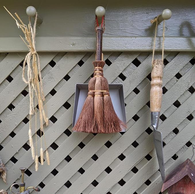 Mini Metal Dustpan and Brush Set - Image 6