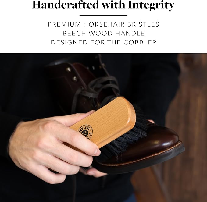 Cobbler's Choice Horsehair Shoe Brush - Image 4