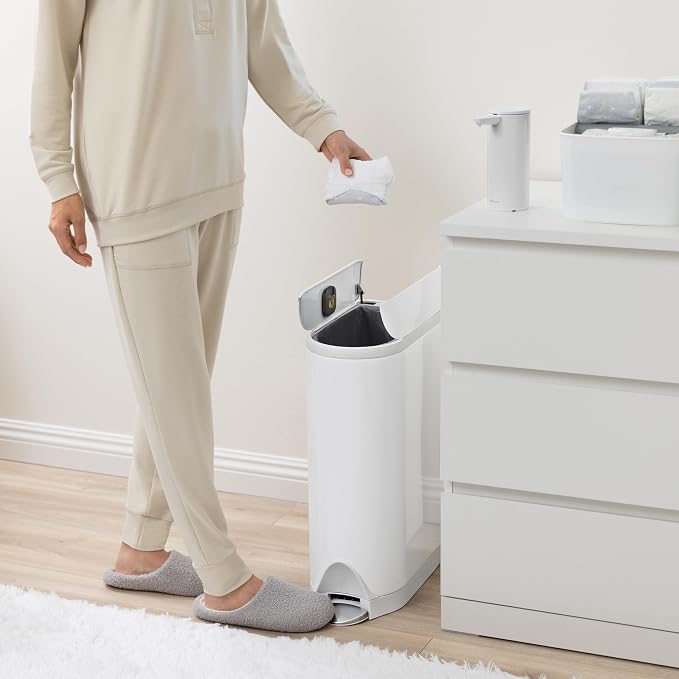 simplehuman Butterfly Step Can, 18L / 4.8 Gallon Trash Can - Image 5