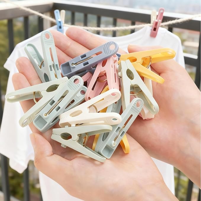 40-Pack Multipurpose Plastic Clothespins - Image 5