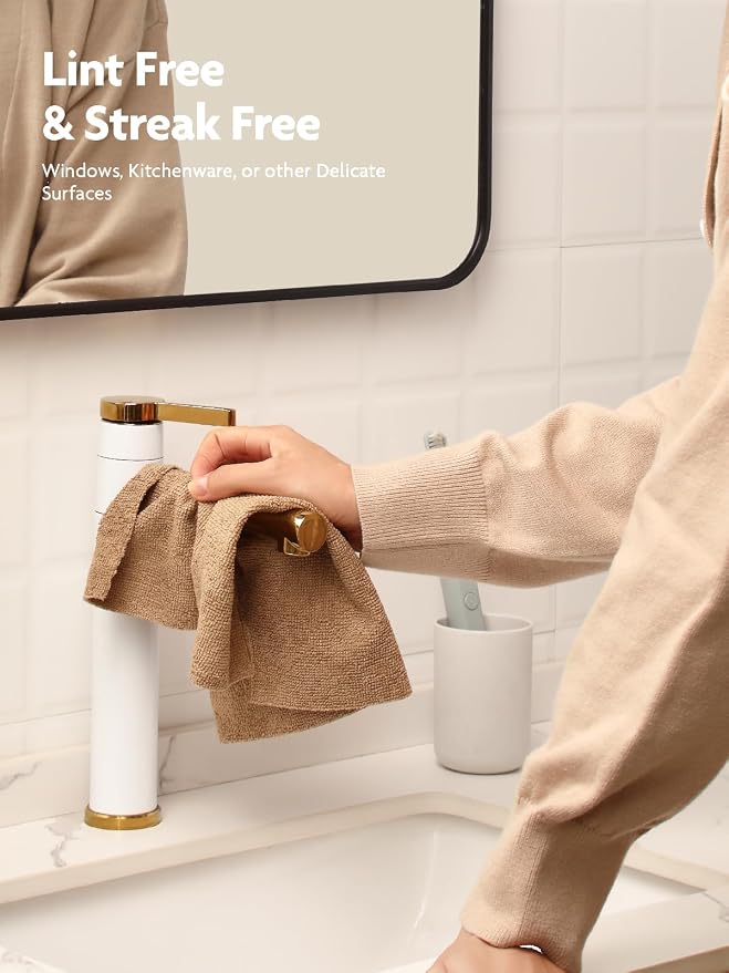 Fantasticlean Microfiber Cleaning Cloth Roll- 60 Sheets, Tear-away Microfiber - Image 3