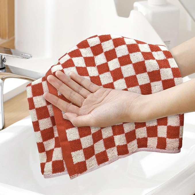 Checkered Hand Towel - Image 3