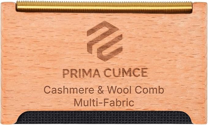 Wooden Cashmere Comb for Knits, Wool & Delicate Fabrics – Manual Fabric Shaver by PrimaCumce