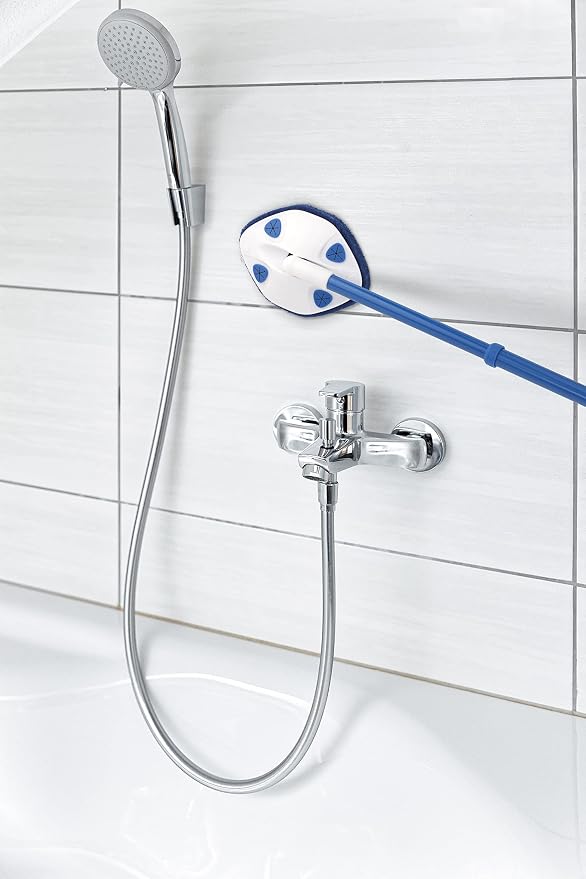 CLOROX Extendable Tub and Tile Scrubber - Image 11