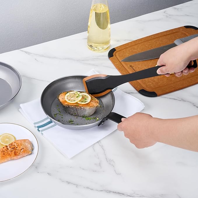 Restaurantware Met Lux 8 Inch Fry Pans, 6 No-Stick Frying Pans - Induction-Ready, Triple-Riveted, Silver Carbon Steel Cooking Skillets, Durable, For Searing, Sauteing, And Browning Food