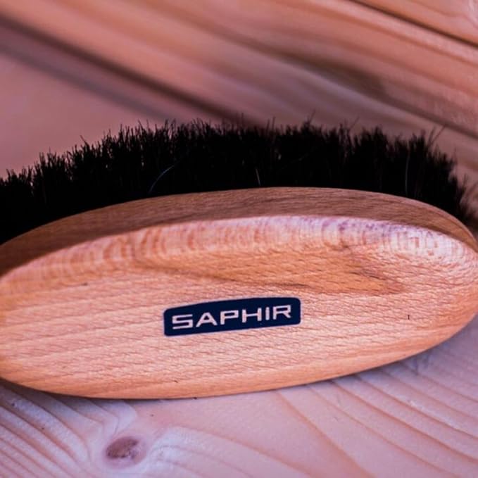 SAPHIR Oval Horsehair Brush - Image 4