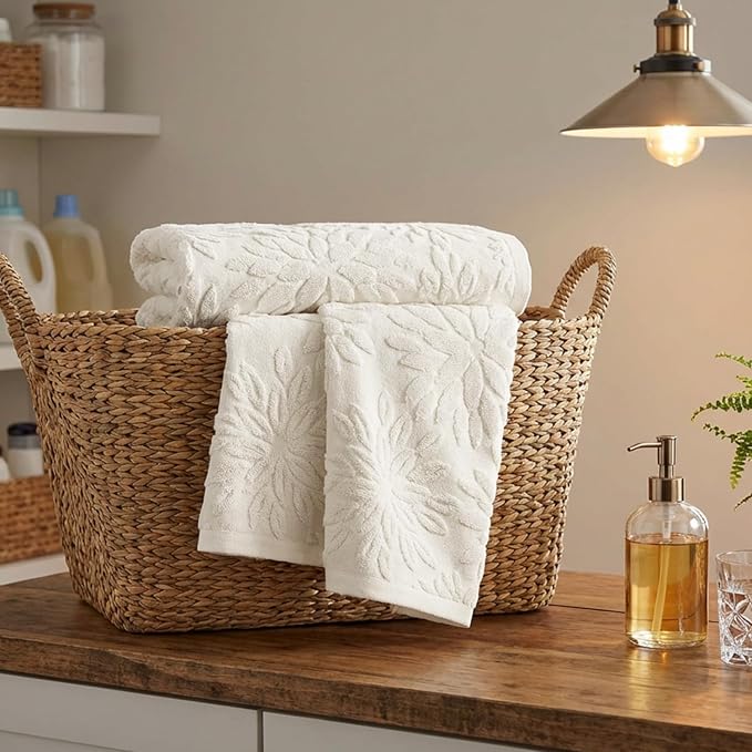 Artoid Mode 1 Pc Beige 3D Dahlia Floral Jacquard Hand Towels - Image 5