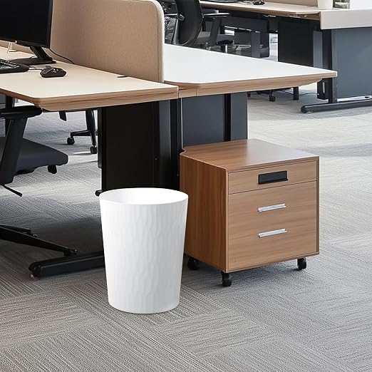 UUJOLY Small Bathroom Trash Can - Image 3