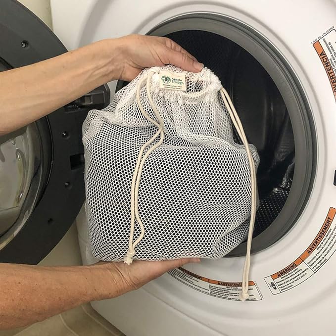 Simple Ecology Organic Cotton Mesh Laundry Bag – Set of 3 - Image 7