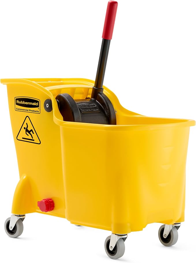 Rubbermaid Commercial 31 Quart Tandem Mop Bucket by RubbermaidCommercialProducts