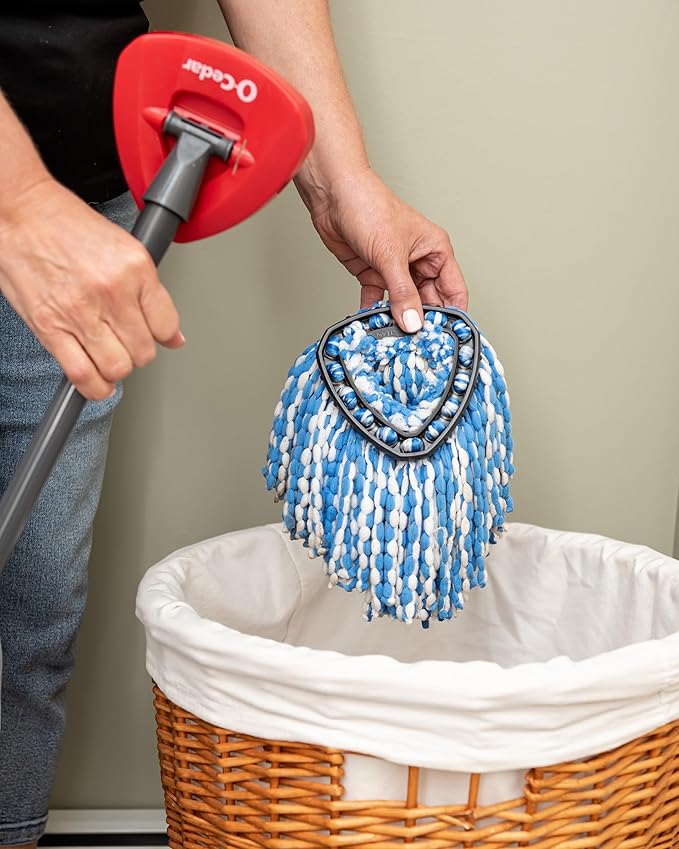 O-Cedar RinseClean Spin Mop & Bucket System + 1 Extra Mop Head | Clean with Clean Water | Removes 99% of Bacteria