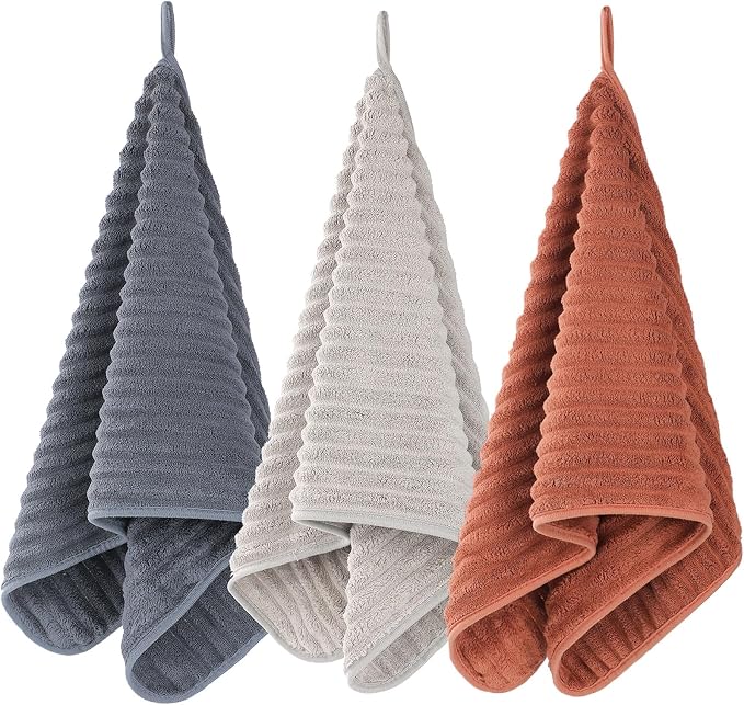 Luxury 3-Piece Quick-Dry Bath Towel Set – Ultra Soft Microfiber Towels | Hand by Bedvcaty