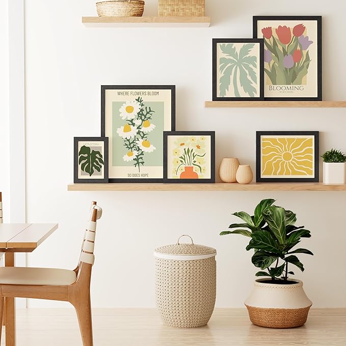 Vittanly 4x6 Picture Frame, Solid Wood Frame with Plexiglass, Includes 3.5x5 Mat, Wall Hanging or Tabletop for Home Decor, Black, 1 Pack