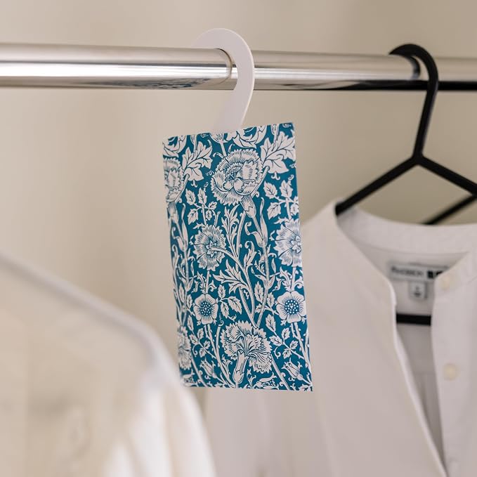 The Master Herbalist Neroli & Bergamot Scented Wardrobe Freshener in a William - Image 7