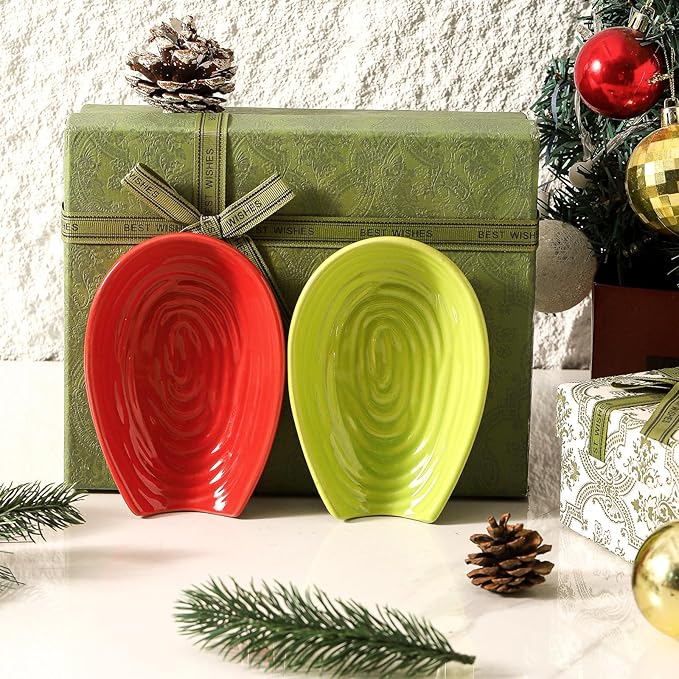Spoon Holder for kitchen Counter, Porcelain Spoon Rest Set of 2 for Stove Top, Cooking Spatula Holder for Spoon, Ladle and Tong, Farmhouse Kitchen Coffee Bar Accessories and Decor, Red and Green
