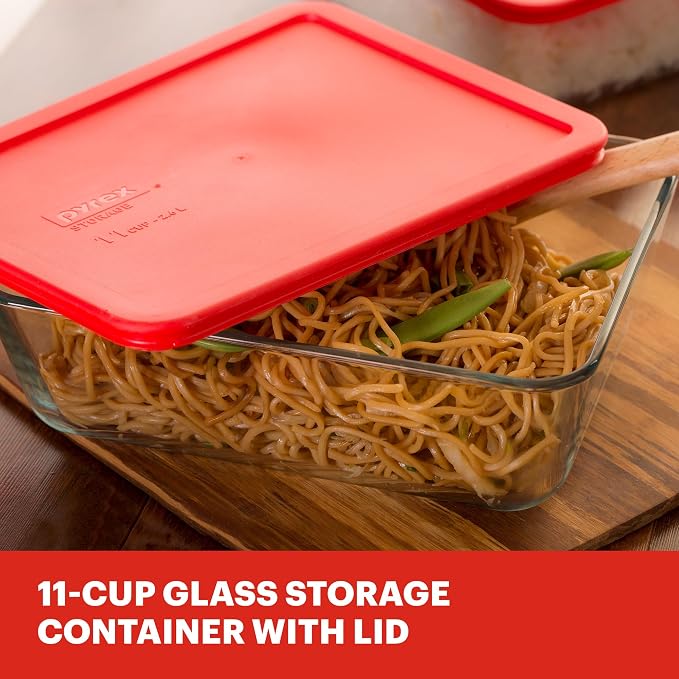 Pyrex Simply Store 11 Cup Glass Food Storage Container, BPA-Free Lid | Meal - Image 3