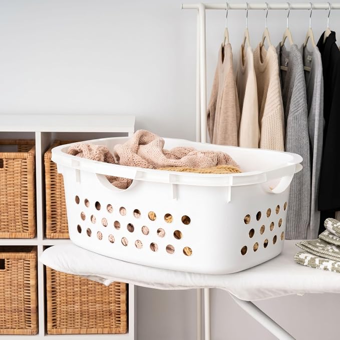 IRIS USA Laundry Basket, 51L Plastic Hip Hold Hamper, 4 Pack, 1.5 Bushel - Image 9