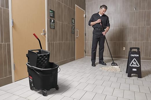 Rubbermaid Commercial Products WaveBrake 35 QT Side-Press Mop Bucket and - Image 2