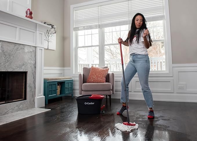 O-Cedar EasyWring Microfiber Spin Mop & Bucket Floor Cleaning System + 2 Extra - Image 19