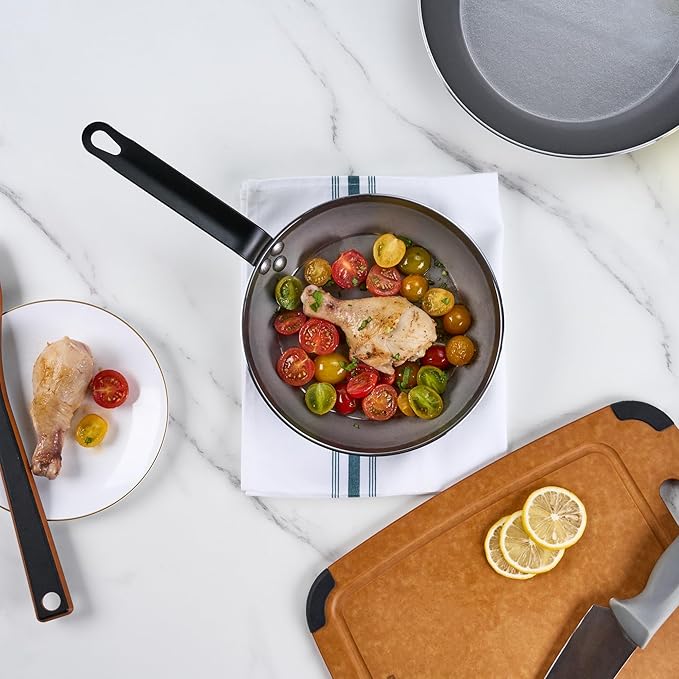 Restaurantware Fry Pan 1 Pack of 8.6 Inches Carbon Steel Non-Stick Searing Pan With Ergonomic Handle Silver For Sauteing and Omelets