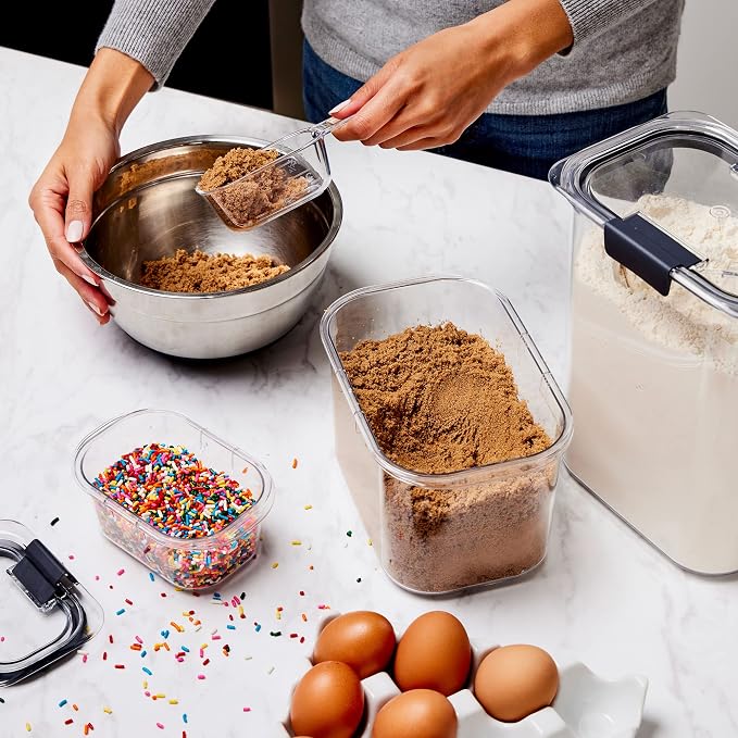 Rubbermaid Brilliance BPA-Free Airtight Food Storage Containers - Image 10