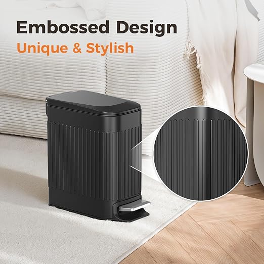 TrashAid Small Black Bathroom Trash Can - Image 3