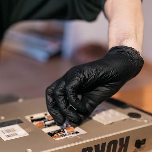 GLOVEWORKS Nitrile Gloves Disposable 5 mil Black Size Large Box of 100 - Image 8