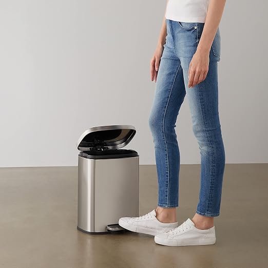 Amazon Basics SMALL Trash Can, 3.1 Gallon, Smudge Resistant Rectangular Bin - Image 2