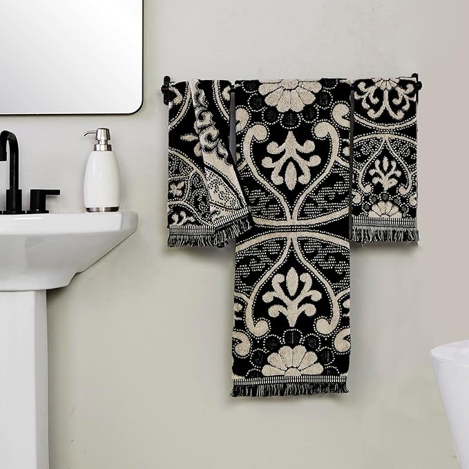 SKL Home Amherst Medallion Bath Towel, Premium 100% Cotton - Image 4
